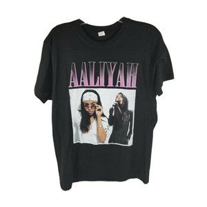 NWOT Forever21 Aaliyah Printed T-Shirt Size Medium Womens Black